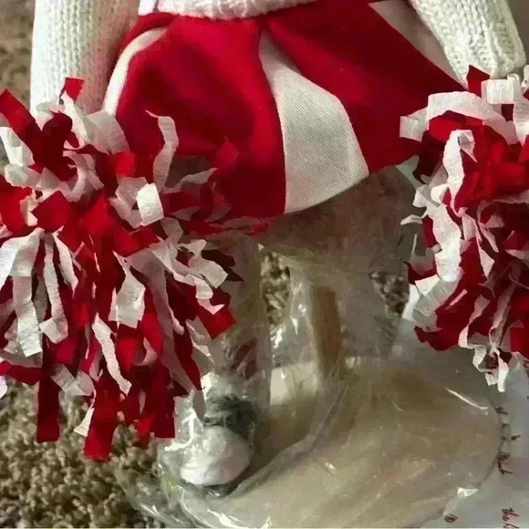 NWT - Danbury Mint Vintage ‘Kathy’ Cheerleader Doll by Judy Belle - Picture 5 of 9